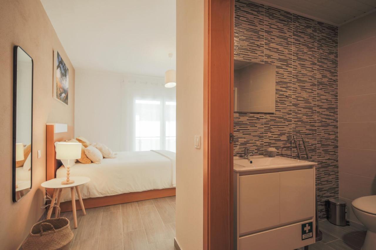 Casa Dos 4 Caminhos - Guest House Douro Peso da Régua Eksteriør billede